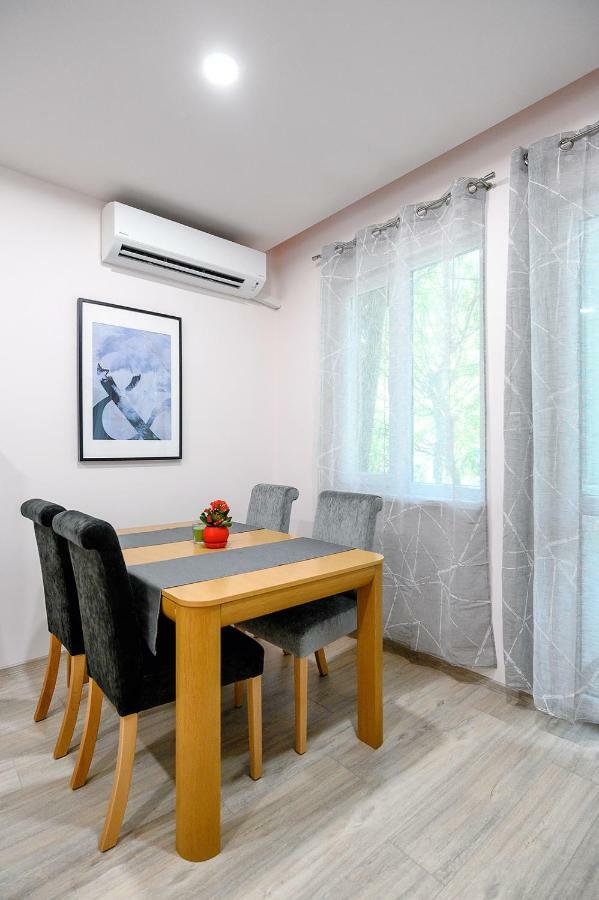 Studio Thermi 1 Varna Bagian luar foto