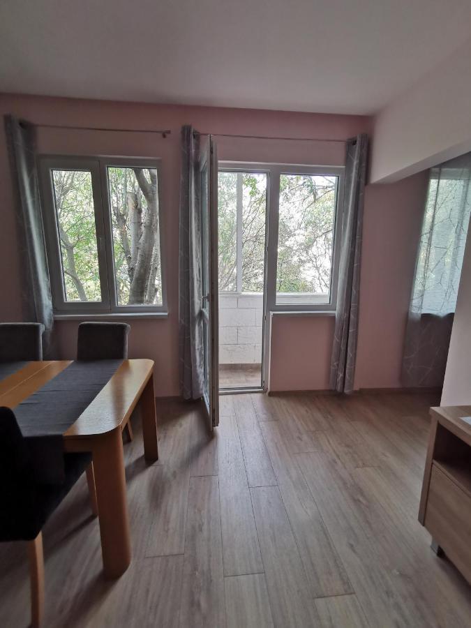 Studio Thermi 1 Varna Bagian luar foto