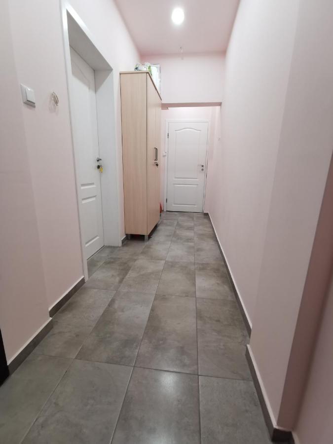Studio Thermi 1 Varna Bagian luar foto